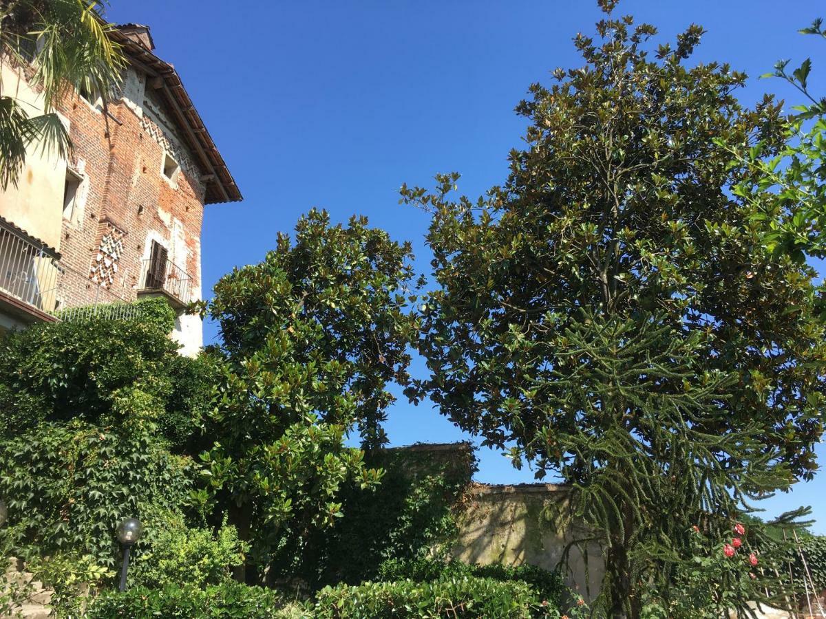 Castello Della Bastia Hotell Balocco Exteriör bild